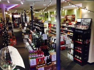 Broadway Plaza Liquor
