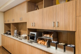 Free Daily Breakfast