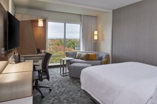 Courtyard King Room