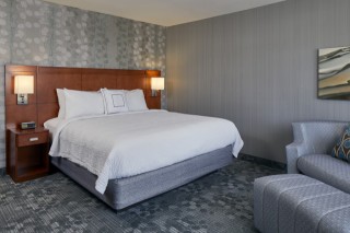 King Guestroom