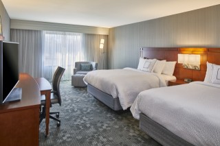Queen/Queen Guestroom