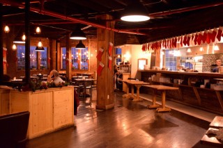Druthers Brewing Company - dining