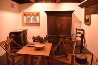 Crailo State Historic Site kitchen and sitting room