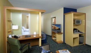 Double Queen Suite