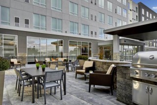 Outdoor Fire Pit & Grill